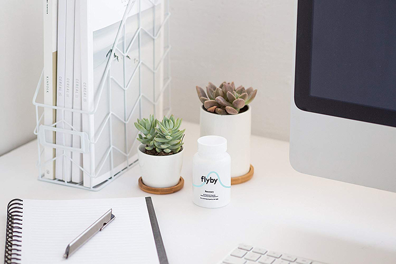 flyby,플라이바이,플라이비,행오버,행오버필,숙취해소보조제,숙취해소비타민,숙취비타민,숙취영양제,flyby hangover pill